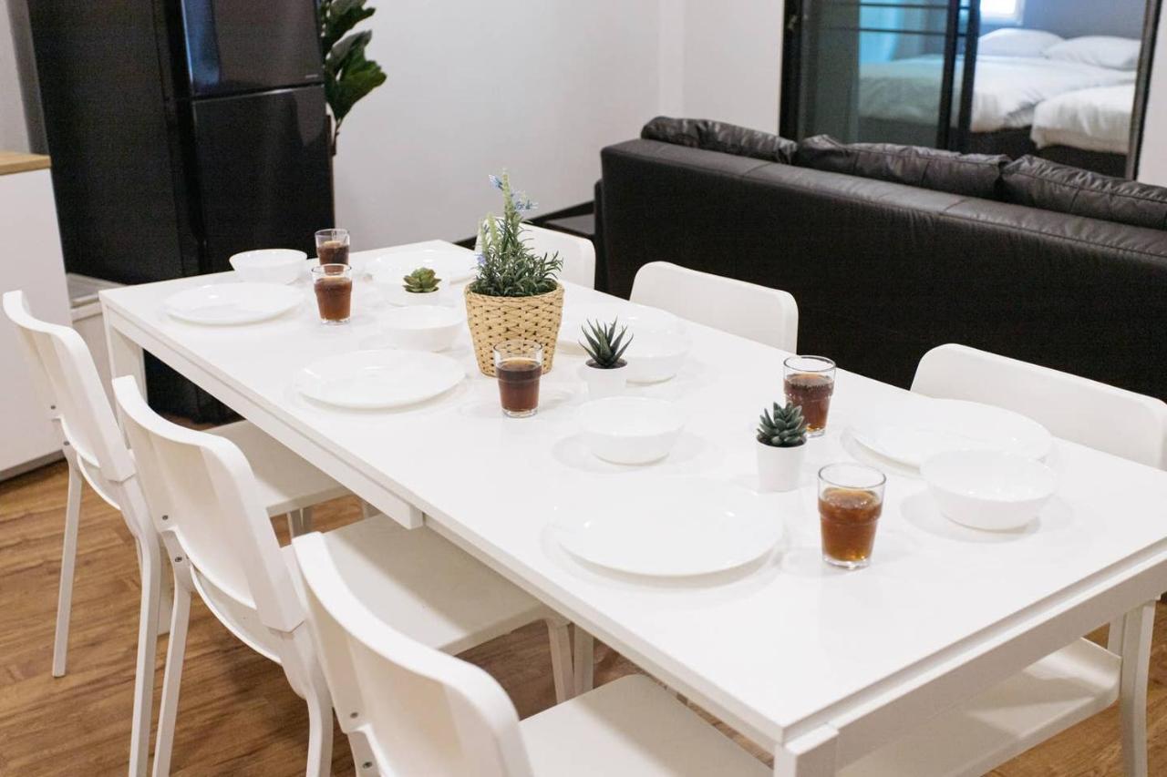 U3 Large 2 Bedroom Full Kitchen Near Bts Udomsuk 방콕 외부 사진