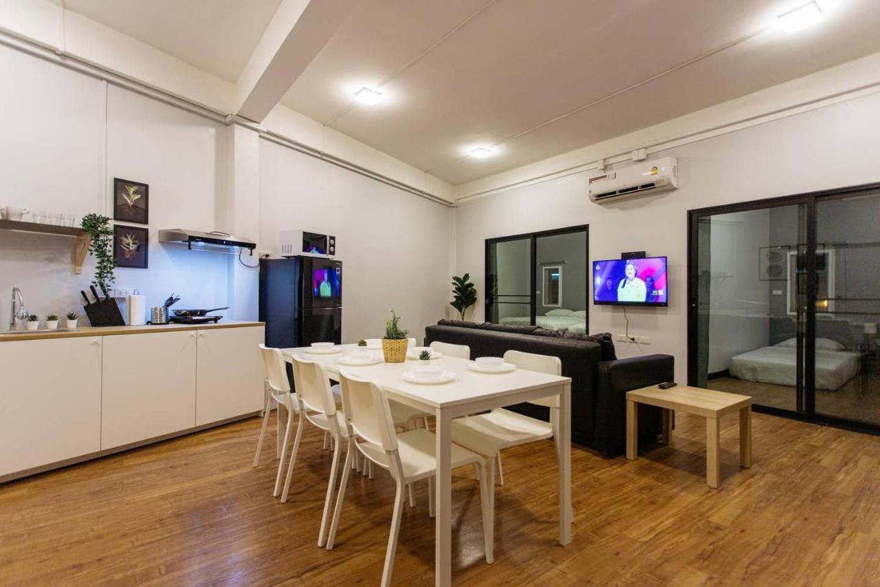 U3 Large 2 Bedroom Full Kitchen Near Bts Udomsuk 방콕 외부 사진